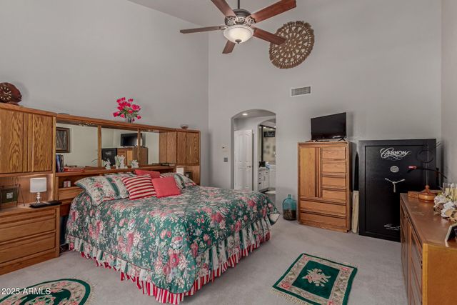 4648 W MISTY WILLOW Lane, Glendale, AZ 85310