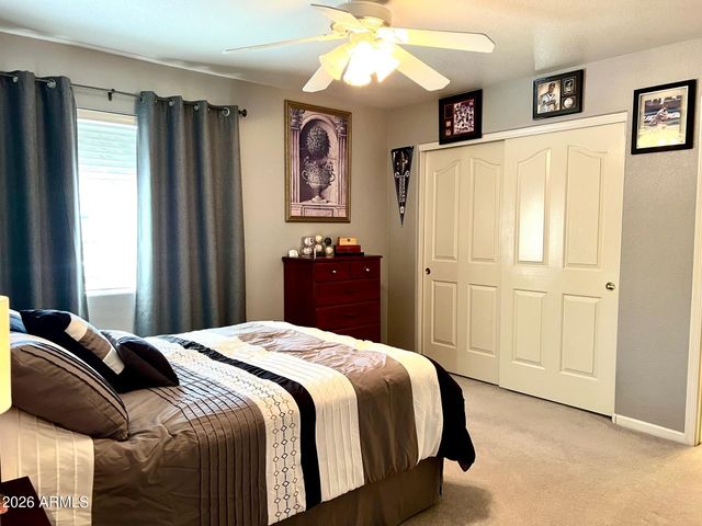 4648 W MISTY WILLOW Lane, Glendale, AZ 85310