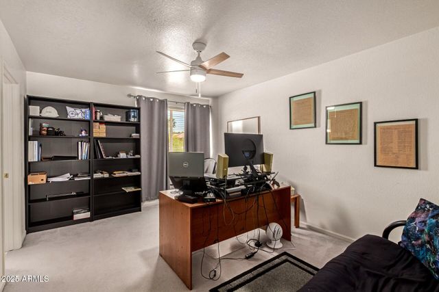 4648 W MISTY WILLOW Lane, Glendale, AZ 85310