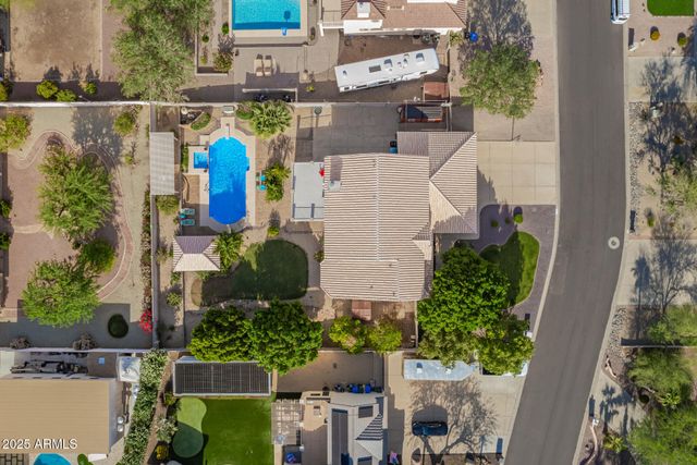 4648 W MISTY WILLOW Lane, Glendale, AZ 85310