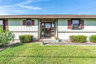 1274 SW Fountain Ave, Port St Lucie, FL 34953