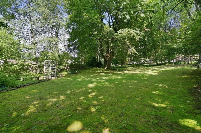1374 Plumtree Rd, Springfield, MA 01119