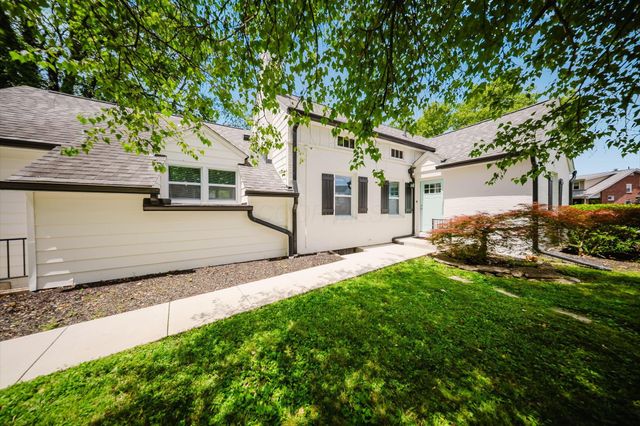 1899 Denbridge Way, Columbus, OH 43219