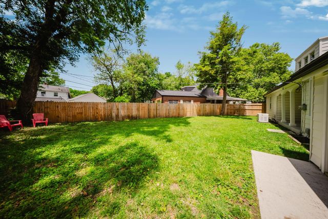 1899 Denbridge Way, Columbus, OH 43219