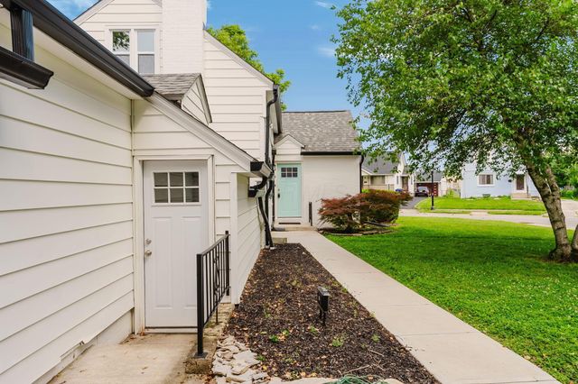 1899 Denbridge Way, Columbus, OH 43219
