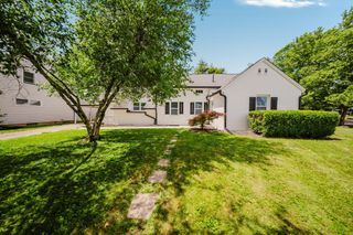 1899 Denbridge Way, Columbus, OH 43219