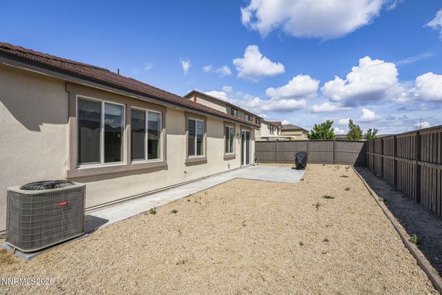1979 Elk Falls Way, Sparks, NV 89436