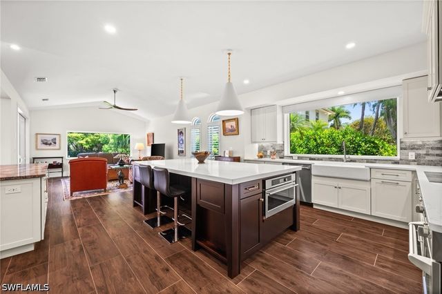 2003 Duke DR, Naples, FL 34110