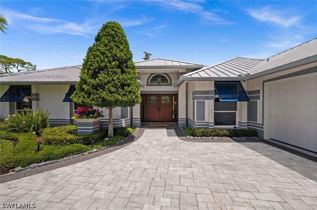 2003 Duke DR, Naples, FL 34110