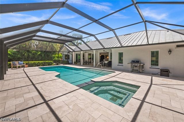 2003 Duke DR, Naples, FL 34110