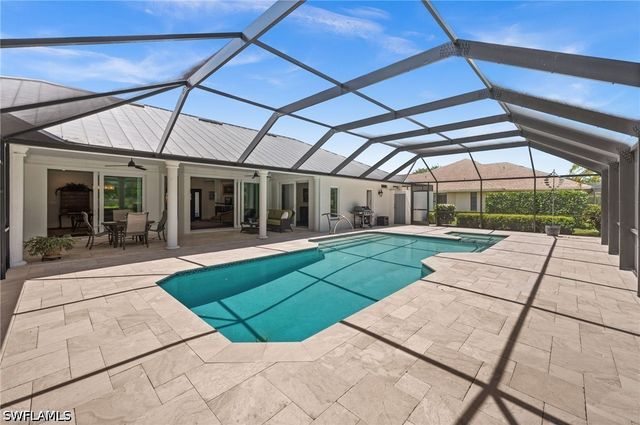 2003 Duke DR, Naples, FL 34110