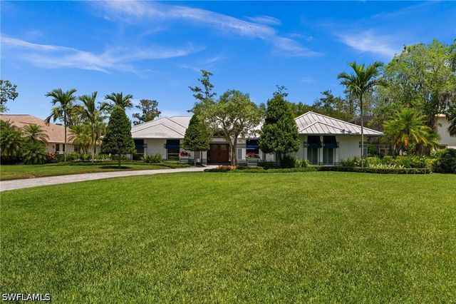 2003 Duke DR, Naples, FL 34110