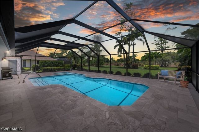 2003 Duke DR, Naples, FL 34110