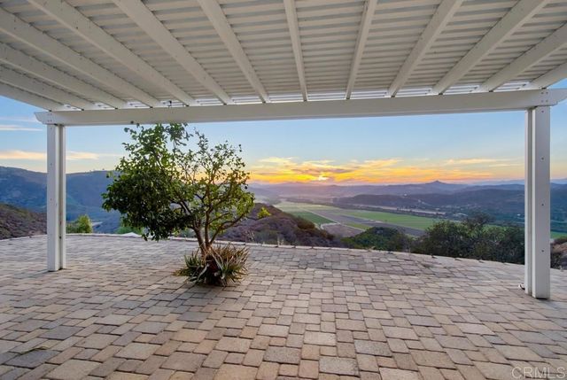 16850 Old Survey Road, Escondido, CA 92025