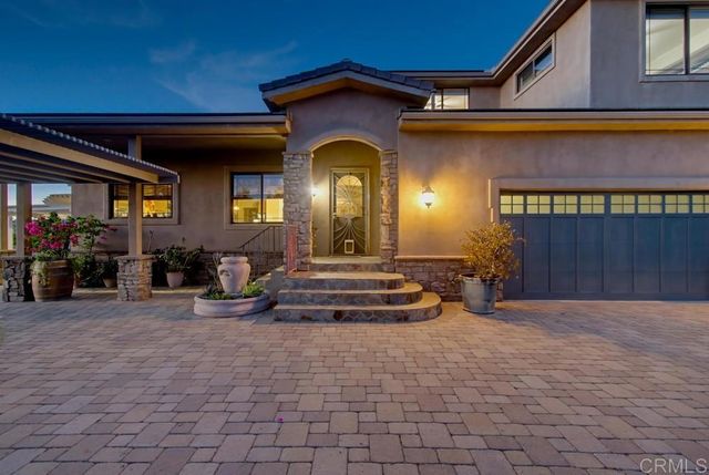 16850 Old Survey Road, Escondido, CA 92025