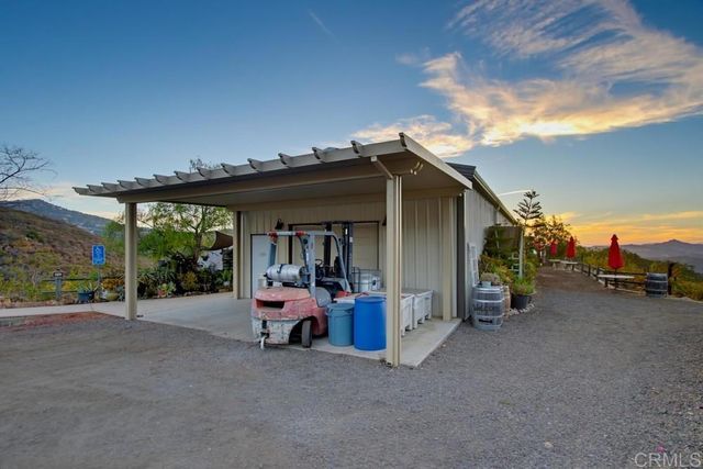 16850 Old Survey Road, Escondido, CA 92025
