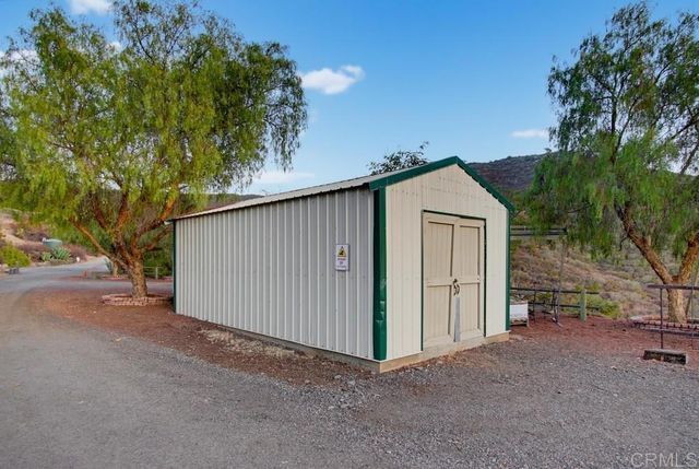 16850 Old Survey Road, Escondido, CA 92025