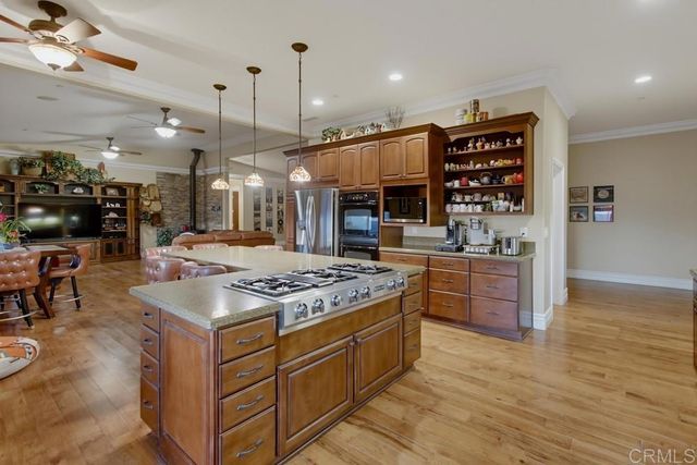 16850 Old Survey Road, Escondido, CA 92025