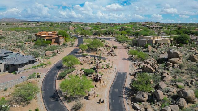 10139 E CINDER CONE Trail 39, Scottsdale, AZ 85262
