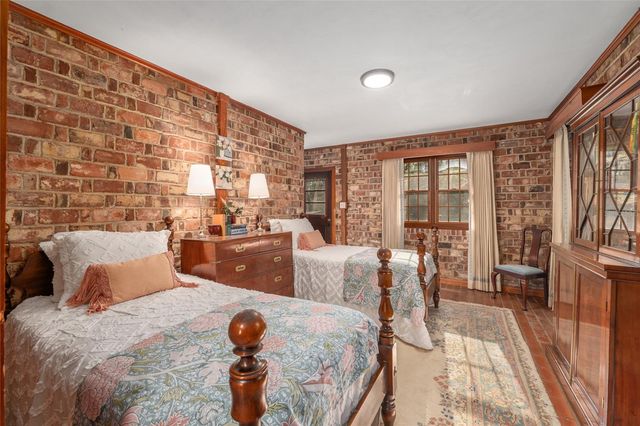 1801 NW 30TH TERRACE, Gainesville, FL 32605