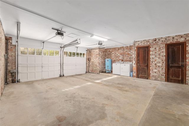 1801 NW 30TH TERRACE, Gainesville, FL 32605