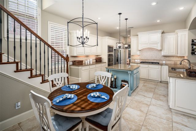 901 Crestmoor Drive, Allen, TX 75013