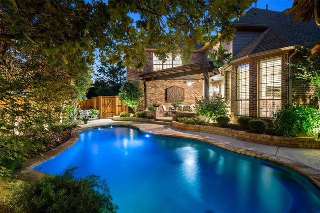 901 Crestmoor Drive, Allen, TX 75013