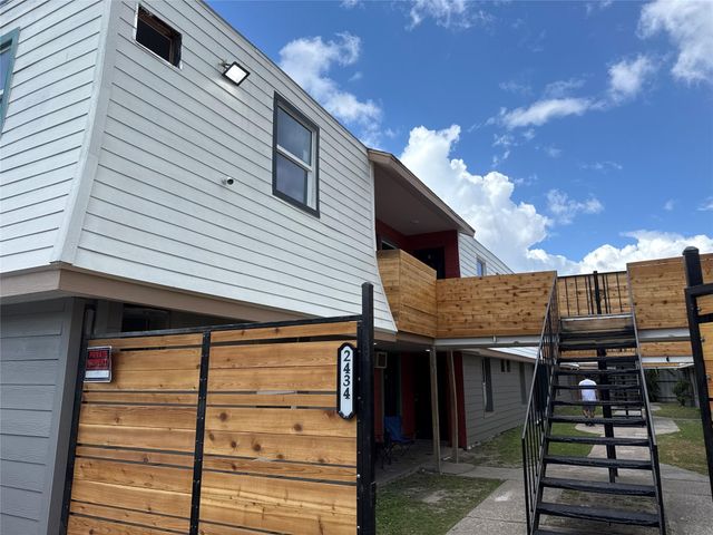2434 Lidstone Street ST, Houston, TX 77023
