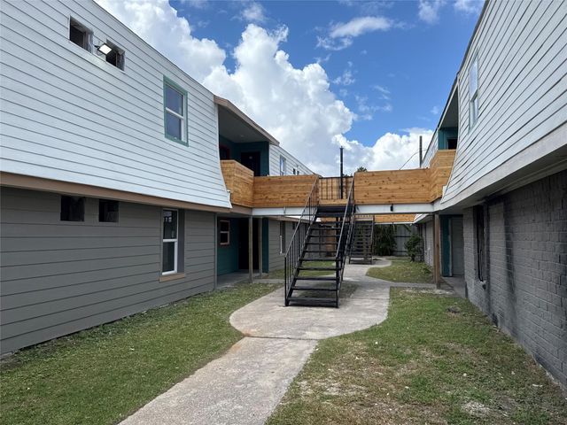 2434 Lidstone Street ST, Houston, TX 77023