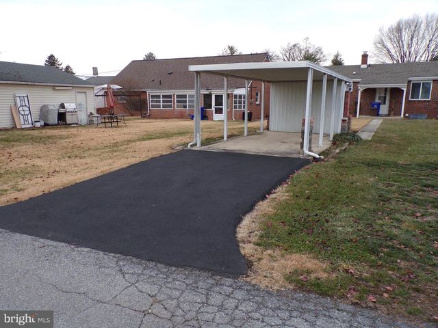 1426 MARGARET ST, Laureldale, PA 19605