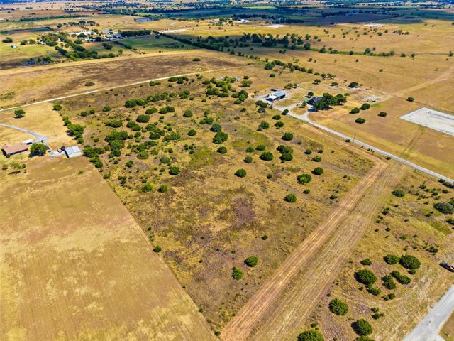 6940 Lonesome Road, Godley, TX 76044