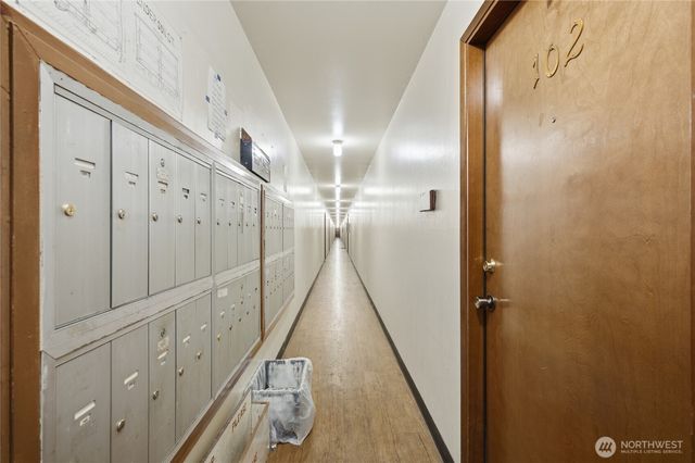 4803 S Henderson Street, Seattle, WA 98118