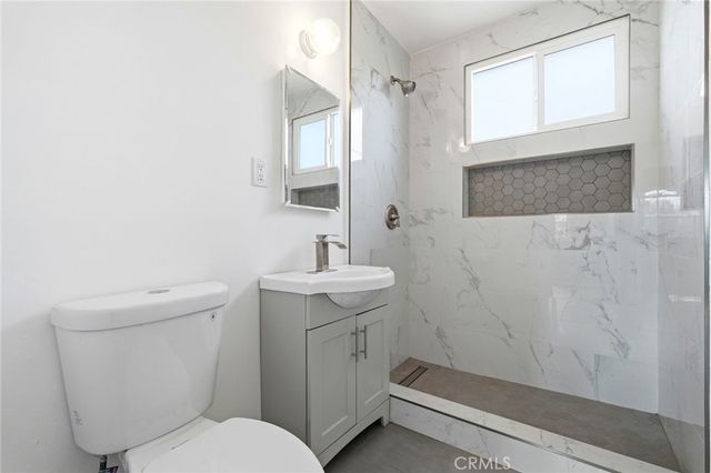 711 Stepney Street, Inglewood, CA 90302