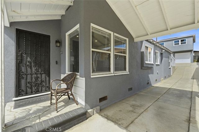 711 Stepney Street, Inglewood, CA 90302