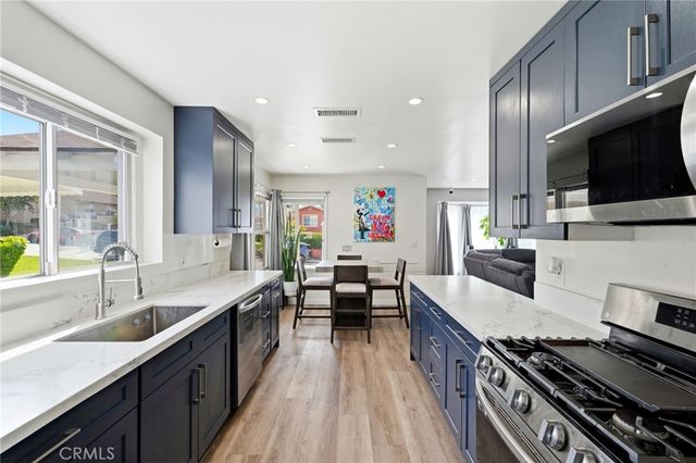 711 Stepney Street, Inglewood, CA 90302