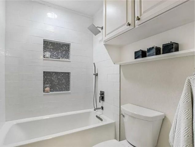 1100 Saint Williams Ave, Round Rock, TX 78681