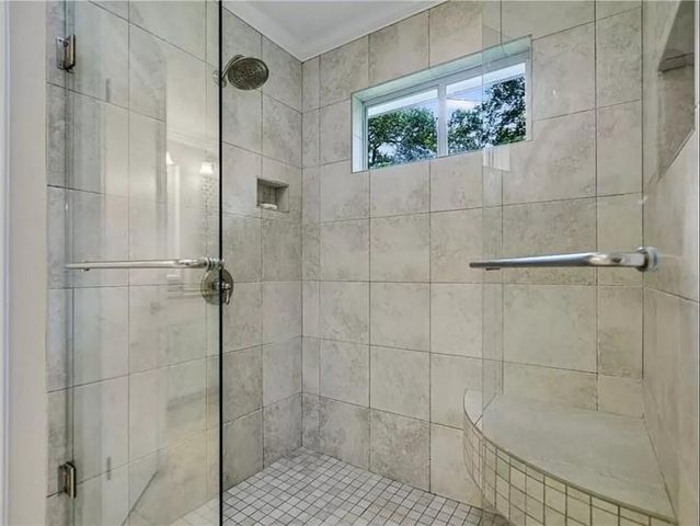 1100 Saint Williams Ave, Round Rock, TX 78681