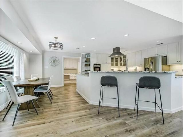 1100 Saint Williams Ave, Round Rock, TX 78681