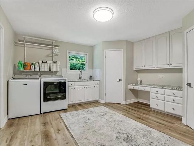 1100 Saint Williams Ave, Round Rock, TX 78681