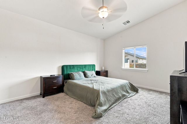 13720 LAGO VISTA Avenue, Horizon City, TX 79928