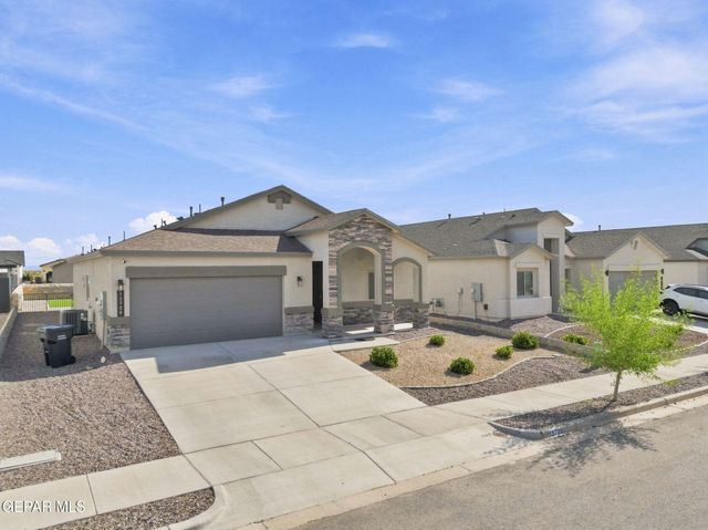 13720 LAGO VISTA Avenue, Horizon City, TX 79928