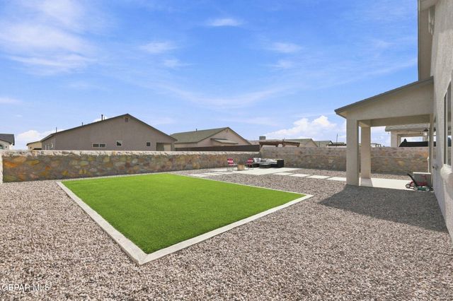 13720 LAGO VISTA Avenue, Horizon City, TX 79928