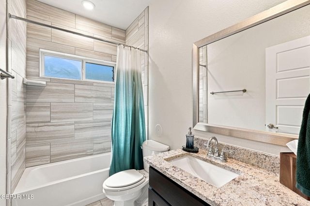 13720 LAGO VISTA Avenue, Horizon City, TX 79928