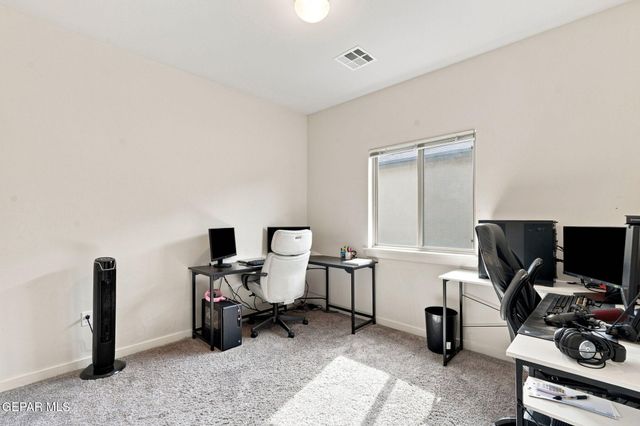 13720 LAGO VISTA Avenue, Horizon City, TX 79928