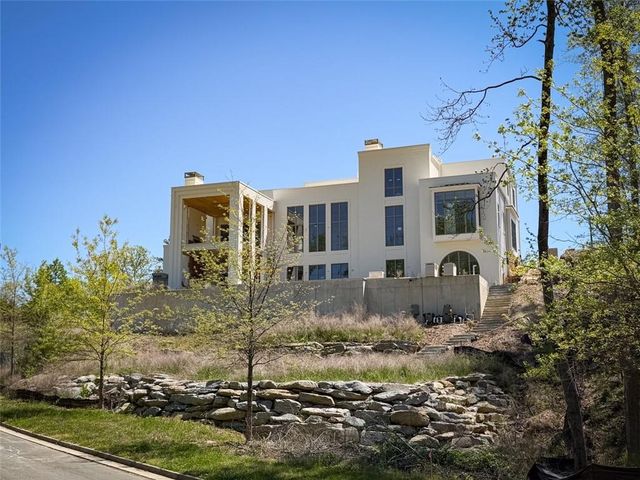 4388 Brookview Drive SE, Atlanta, GA 30339