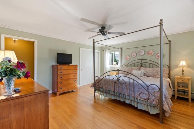 1 Birchwood Terrace, Groveland, MA 01834