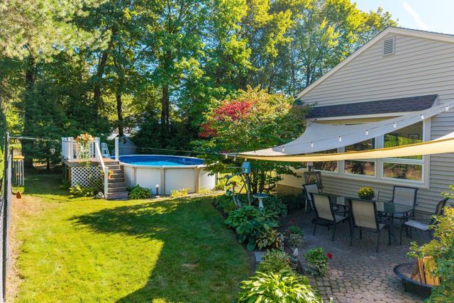 1 Birchwood Terrace, Groveland, MA 01834