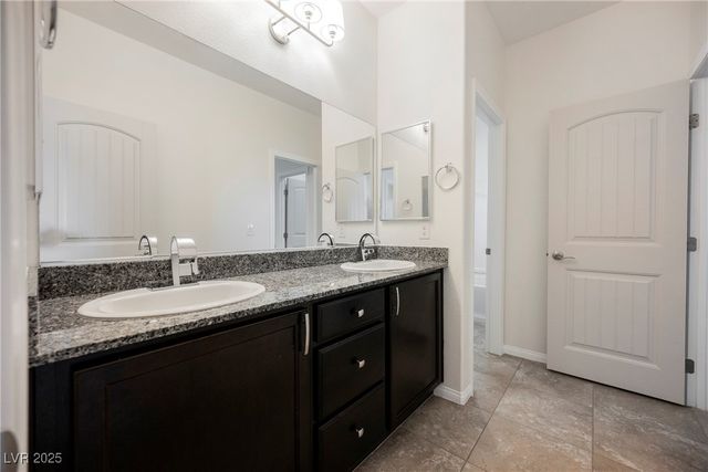 6144 Barby Cove Street, Las Vegas, NV 89148