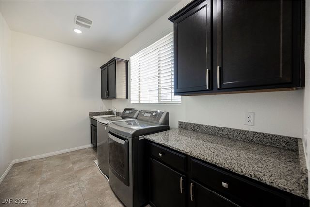 6144 Barby Cove Street, Las Vegas, NV 89148