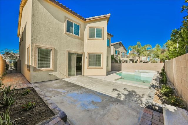 6144 Barby Cove Street, Las Vegas, NV 89148